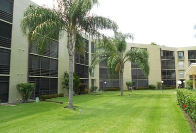 555 E Banyan Tree Lane Delray Beach FL 33483