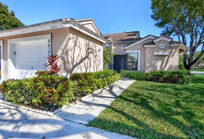 8425 Springlake Drive Boca Raton FL 33496