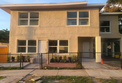 809 6th Street West Palm Beach FL 33401