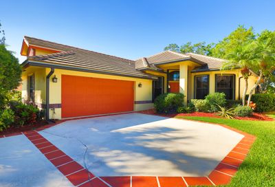 424 SW Monroe Drive Port Saint Lucie FL 34986