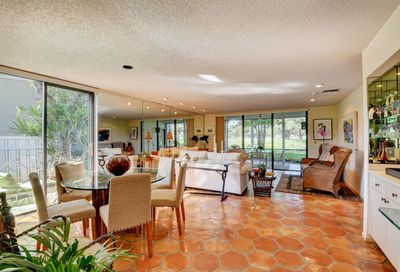 59 Eastgate Drive Boynton Beach FL 33436