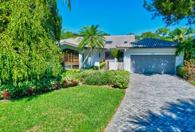 68 Northwoods Circle Boynton Beach FL 33436