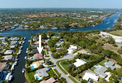 2076 Ascott Road North Palm Beach FL 33408