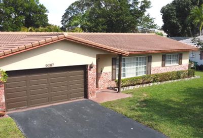 9087 NW 27 NW Place Coral Springs FL 33065