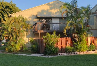 31 Crossings Circle Boynton Beach FL 33435