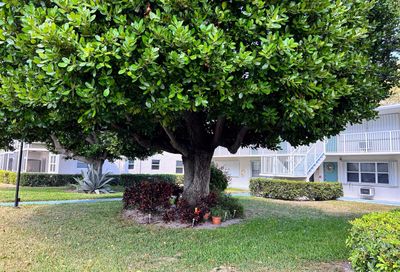 340 Horizons W Boynton Beach FL 33435