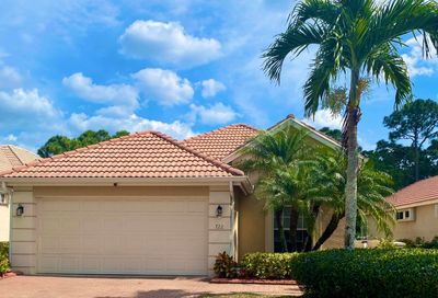 722 SW Munjack Circle Port Saint Lucie FL 34986