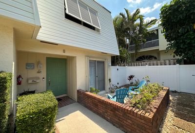 842 SE 19th Avenue Deerfield Beach FL 33441