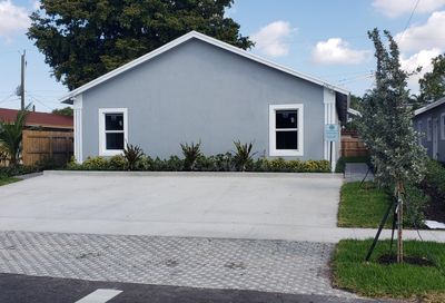 2321 NW 4th Street Pompano Beach FL 33069
