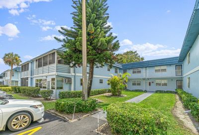 260 Brittany Delray Beach FL 33446