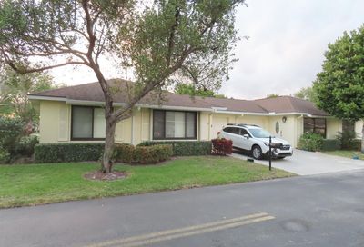 9825 Walnut Tree Way Boynton Beach FL 33436