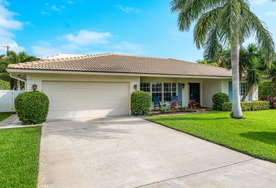899 Barcelona Drive Boca Raton FL 33432
