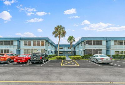 260 Brittany Delray Beach FL 33446