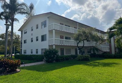 172 Fanshaw E Boca Raton FL 33434