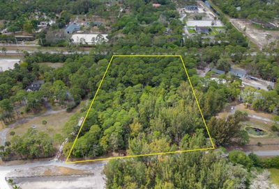 1401 Gallop Drive Loxahatchee FL 33470