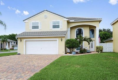 5297 NW Nw 55th Street Street Coconut Creek FL 33073
