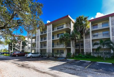 3070 NW 48th Terrace Lauderdale Lakes FL 33313