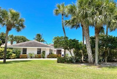 1 Bunker Place Tequesta FL 33469