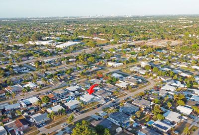 5709 S Albert Road West Palm Beach FL 33415