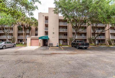 9470 Tangerine Place Davie FL 33324