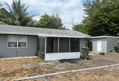1127 Ridge Road Lake Worth FL 33462