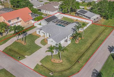 2597 SE Alfonso Avenue Port Saint Lucie FL 34952