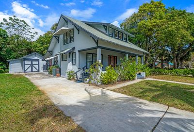 515 46th Street West Palm Beach FL 33407