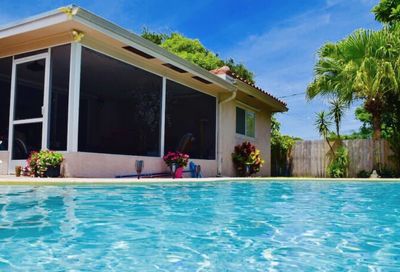 808 SE 13 Court Deerfield Beach FL 33441