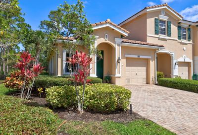 185 SW Otter Run Place Stuart FL 34997