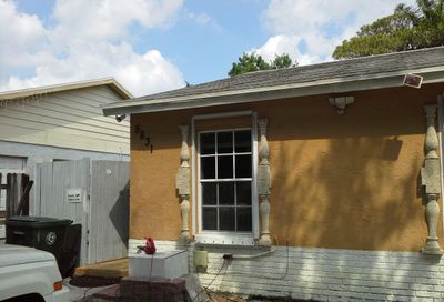 5831 S 38th Street Greenacres FL 33463
