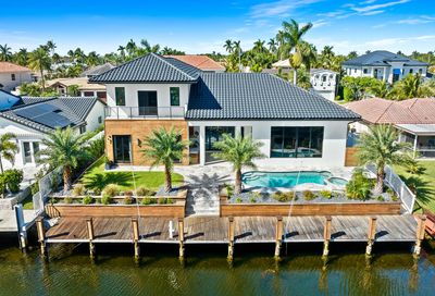 4250 NE 24th Avenue Lighthouse Point FL 33064