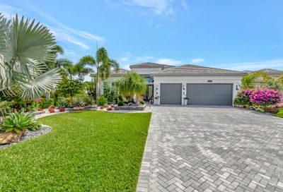 9285 Seahorse Bay Drive Boynton Beach FL 33473