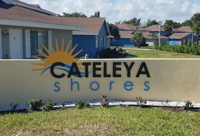 900 E E Tiffany Drive, 4 Drive West Palm Beach FL 33407