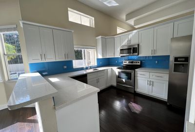 10660 NW Nw 49 Street Street Coral Springs FL 33076