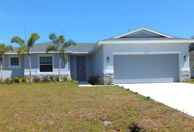 3673 SW Masilunas Street Port Saint Lucie FL 34953