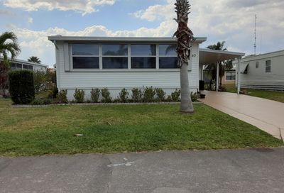 40 Florida Way Port Saint Lucie FL 34952