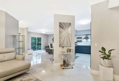 360 Crestwood Circle Royal Palm Beach FL 33411