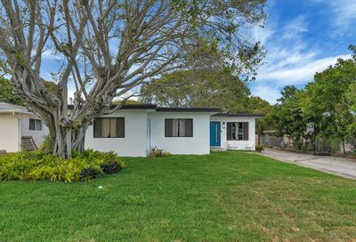 1518 18th N Avenue Lake Worth Beach FL 33460