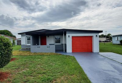 1902 N 16th Street Fort Pierce FL 34950