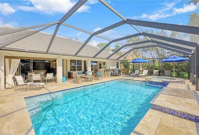 6485 Autumn Woods Blvd Naples FL 34109
