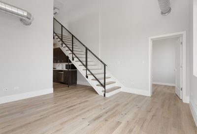1531 W Howard Avenue Chicago IL 60626