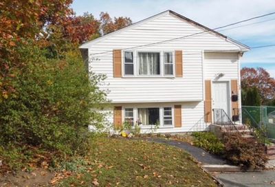 15 Overlea Ave Saugus MA 01906