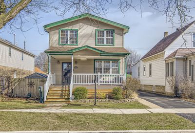 10945 S Troy Street Chicago IL 60655