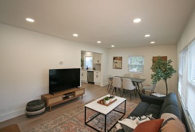 634 W Hinsdale Avenue Hinsdale IL 60521