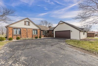 2 Country Lane Mattoon IL 61938