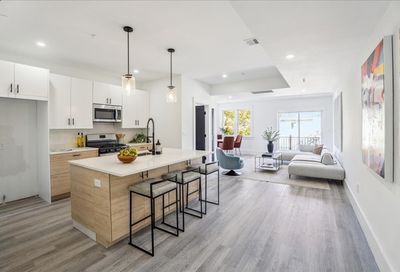 304 Sumner St Boston MA 02128