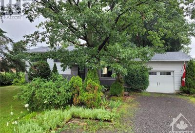 819 RIVER ROAD Ottawa ON K4M1B2