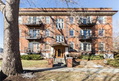 4328 Walnut Street Kansas City MO 64111