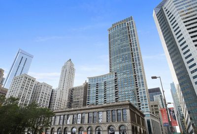 130 N Garland Court Chicago IL 60602