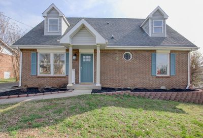 407 Helton Dr Clarksville TN 37042